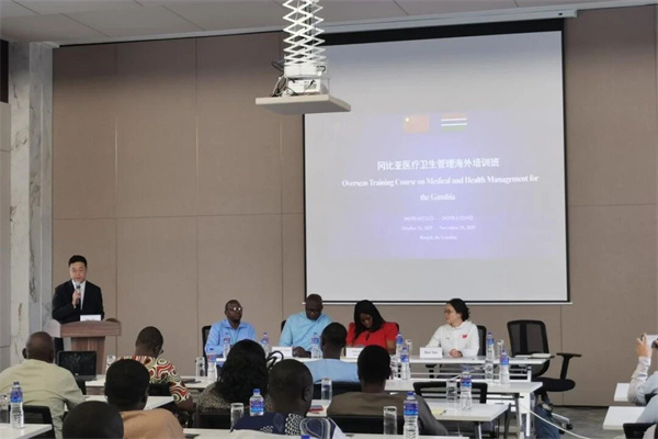 微信图片_2025-10-30_102017_275.jpg 微信图片_2025-10-30_102017_275.jpg